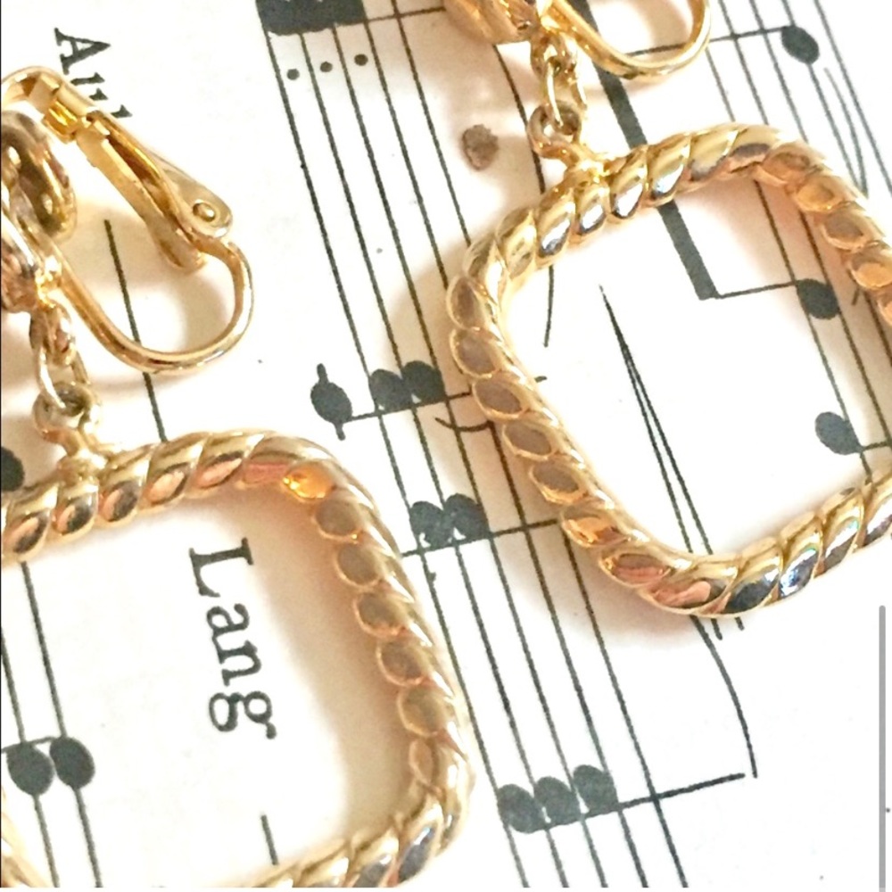 Vintage gold square dangle earrings clip on - Picture 4 of 4